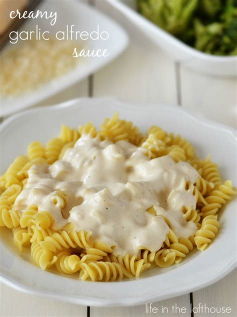 Cubed cream cheese (like what i used to thicken this sauce). Creamy Garlic Alfredo Sauce