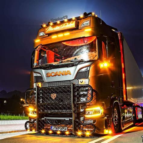 Pin By Carel Freijters On Specials Trucks Customised Trucks Big