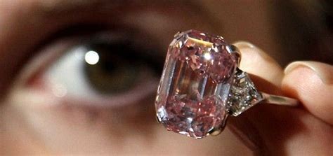 Fancy Diamond Thats Set To Sell For £24 Million Pink Diamond Pink