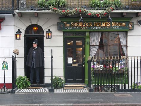 Sherlock Holmes Museum London