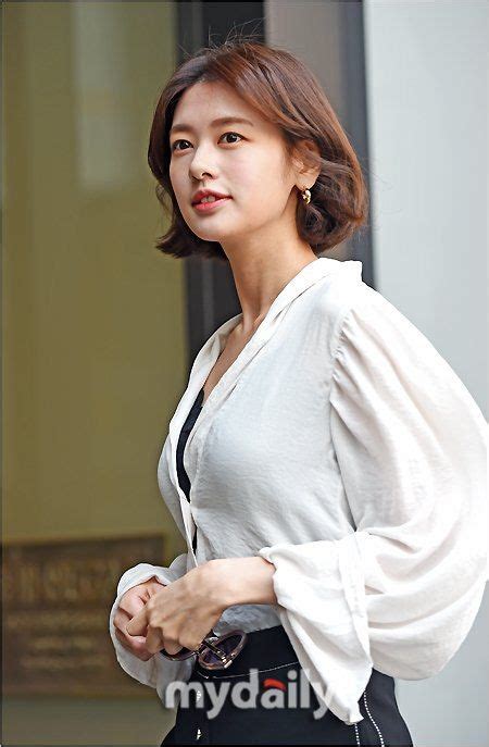 Jung So Min Thick Hair Cuts Short Hairstyles For Thick Hair Thick