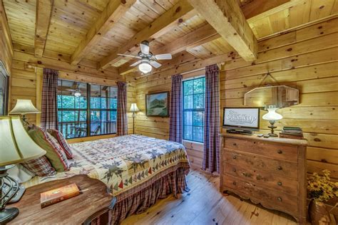 A Tranquil Place Rental Cabin | Cuddle Up Cabin Rentals