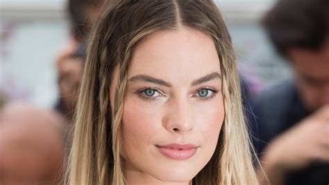 5 Things You Didnt Know About Margot Robbie Vogue