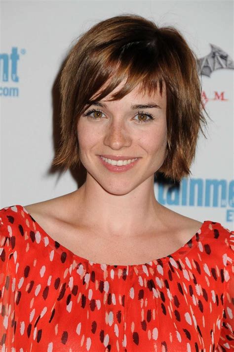 51 Hottest Renee Felice Smith Bikini Pictures Are Excessively Damn