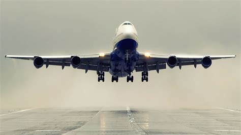 Airplane Takeoff Wallpapers 4k Hd Airplane Takeoff Backgrounds On