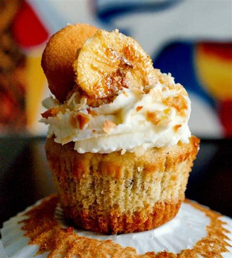 Delicious Banana Cream Pie Cupcakes That Will Make Your Mouth Water On Dessert