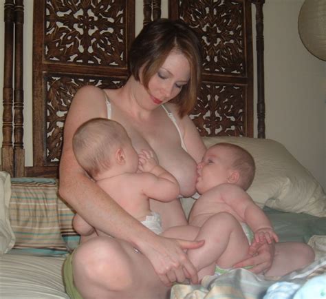 Mom Orgasm While Breastfeeding