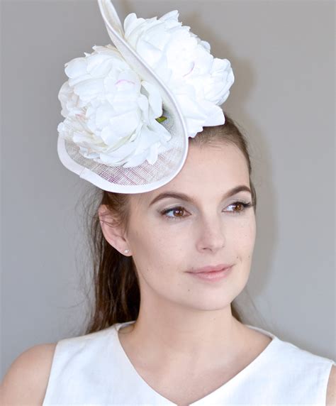Kentucky Derby Hat Ladies White Hat Bridal Headpiece Wedding Hat