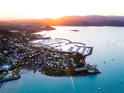 The Wow Factor Of The Whitsundays On Travel To Australia Goway