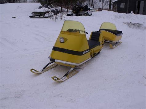 Pin By Jim Ford On Vintage Snowmobiles Vintage Sled Snowmobile Snow