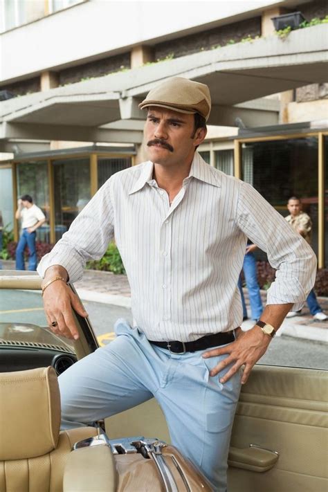 Pin By Fernando On Serie In Don Pablo Escobar Pablo Escobar Movies Outfit