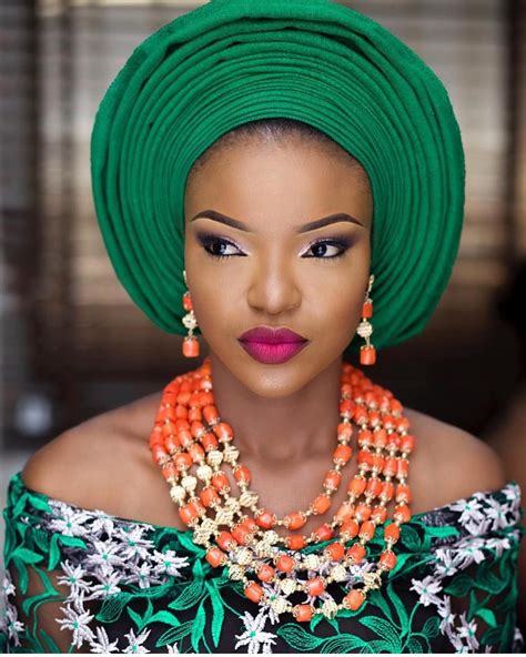 See This Instagram Photo By Bellanaijaweddings • 8 224 Likes African Head Dress African