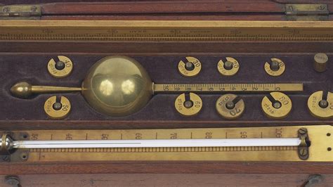 First Mercury Barometer