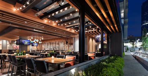 The chain has since expanded to 31 locations throughout canada, with other locations throughout british columbia, alberta, saskatchewan, and ontario. First look at the new 'Cactus Club Station Square' in ...