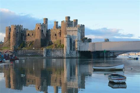 Conwy Castle Stock Image Image Of Dusk Harbour Holiday 43496249