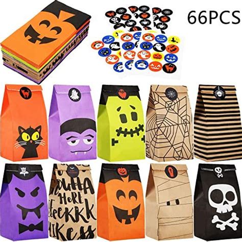 Outus 60 Pieces Halloween Goddie Bag Halloween Paper T Bags Trick Or