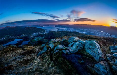Bergen Sunrise One More Shot From Lovstakken Mountain Thi Flickr