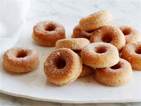 Fish sauce, freshly ground black pepper, dried navy beans, molasses and 7 more. Cinnamon Baked Doughnuts Recipe | Ina Garten | Food Network