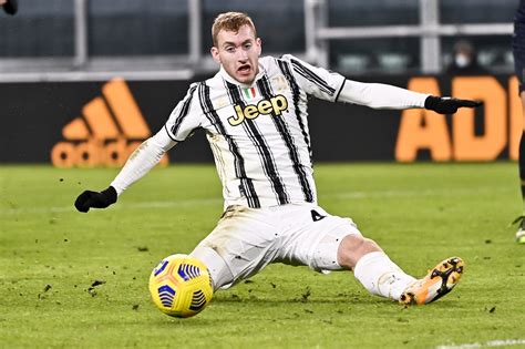 Ebbene, non c'è ancora nessuna ufficialità ma quest'anno dopo tantissime stagioni la finale di coppa italia potrebbe tornare a san siro a milano, anziché allo stadio. Coppa Italia in TV 27 gennaio: Juve-SPAL dove vederla ...