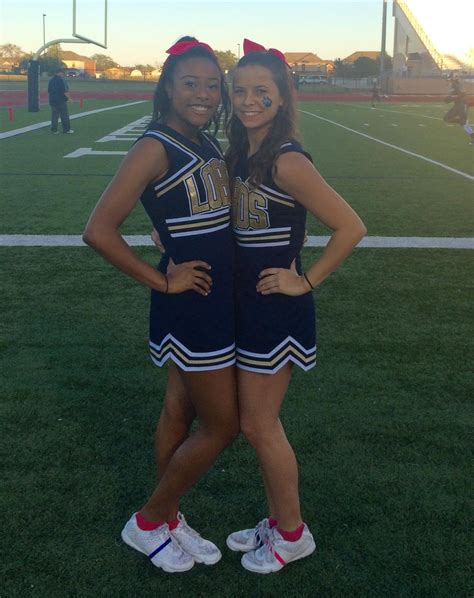 Two Little Elm Hs Cheerleaders To Perform In Londons New Years Day