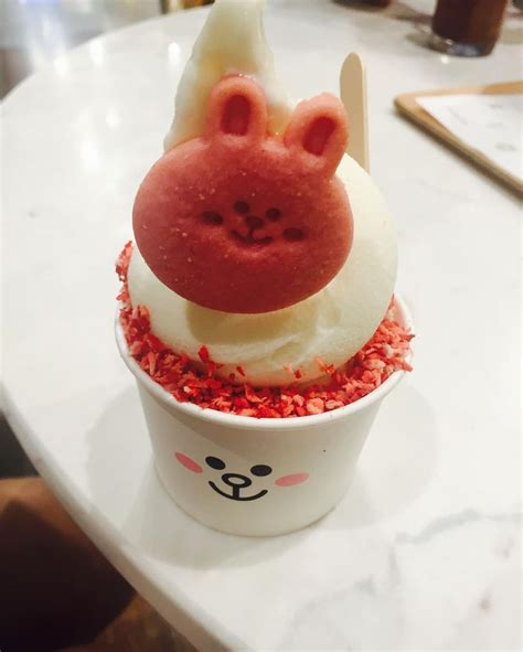 15 Quirky Seoul Desserts The Best Desserts In Seoul Cafeteria