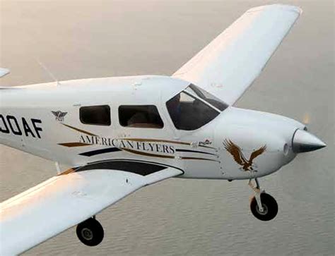 Le Piper Pilot 100i Certifié Easa Aerovfr