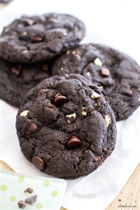 Finished with a dash of sea salt, this easy chocolate cookie recipe is what makes these chocolate cookies so good? Double Chocolate Chip Mint Cookies - A Latte Food