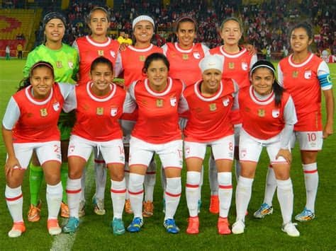 El américa, por su parte, necesita sí o sí los tres puntos para mantenerse en la primera. FOTOS: Santa Fe presentó su equipo profesional femenino - Liga colombiana - Colombia.com