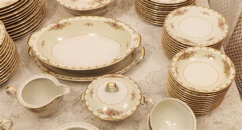 40s Vintage Royal Embassy Lincoln 91 Pc Japanese China Set For 12 For