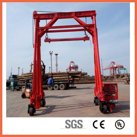 Port Lifting Container Cranes 40t Rubber Tyre Gantry Cranes Straddle