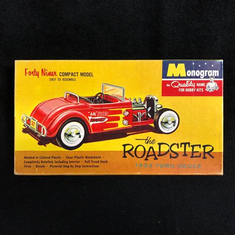 Monogram 1932 Ford Deuce The Roadster Model Kit