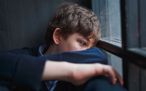 Dấu hiệu và cách điều trị bệnh trầm cảm ở trẻ em bạn nên biết