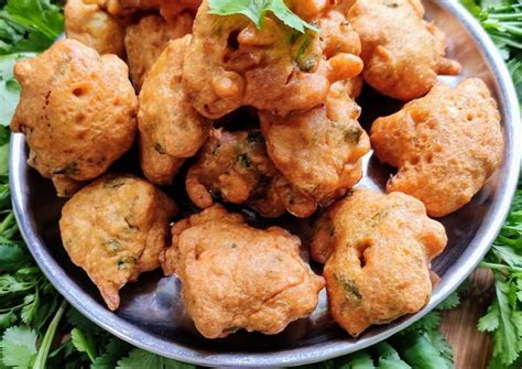 Besan Ke Pakora Recipe By Raghini Phad Cookpad