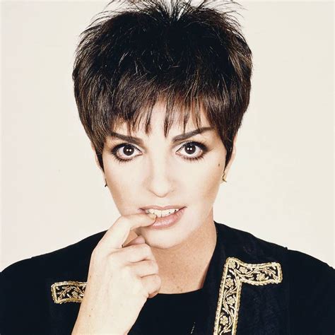 Liza minnelli ретвитнул(а) sarah lugor! 52 Likes, 1 Comments - Liza Minnelli (@dailylizaminnelli ...