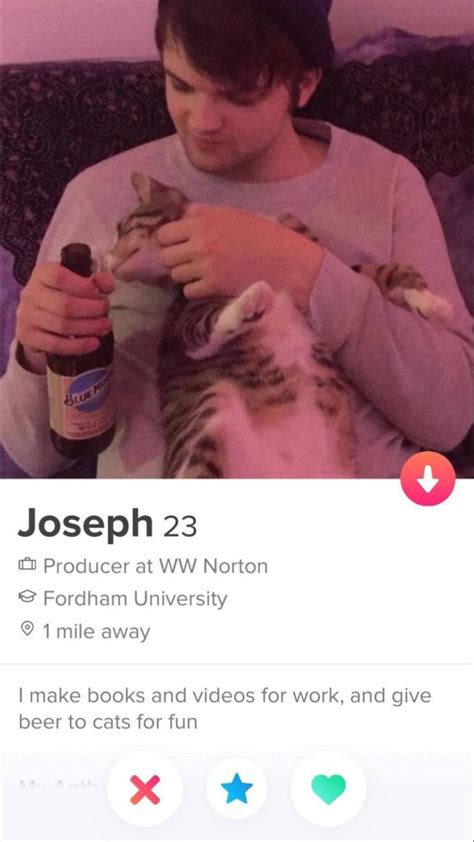 35 Of The Most Hilarious Bios On Tinder