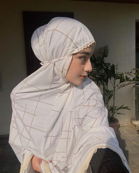 Pin By Azizi Kong On Pretty Muslimah In 2022 Gaya Hijab Mode Wanita