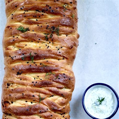 Stuffed Braided Bread With Meat Filling Rookie With A Cookie