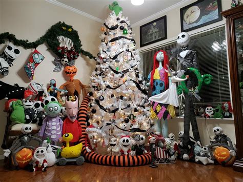 Pin by Adrian Oliva on apartments  Nightmare before christmas