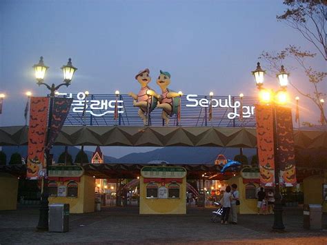 The Best Amusement Parks In Korea Adventure Teaching