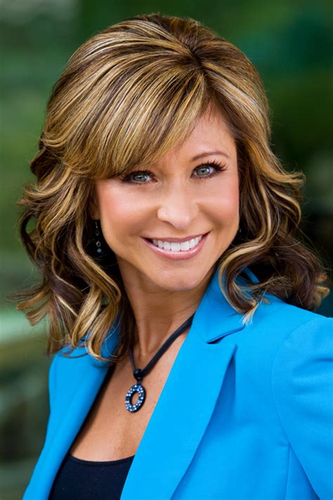 Anaya arts is an ecommerce company headquartered in ottawa, on. How does she do it? The Life of a Superwoman with ...