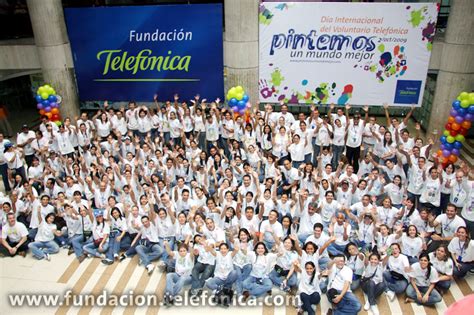 Voluntarios Fundación Telefónica Visitaron 32 Escuelas Y 6 Hospitales