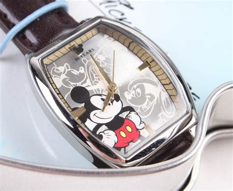 Vintage Disney Mickey Mouse Watch Pristine Auction