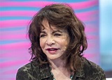 Stockard Channing appears on Lorraine show