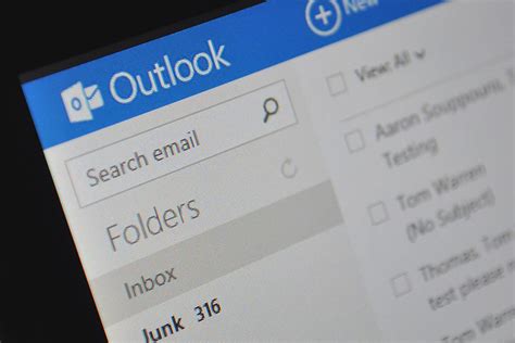 Your customizable and curated collection of the best in trusted news plus coverage of sports, entertainment, money, weather, travel, health and lifestyle, combined with outlook/hotmail, facebook. Microsoft launches Outlook.com Premium email service for ...