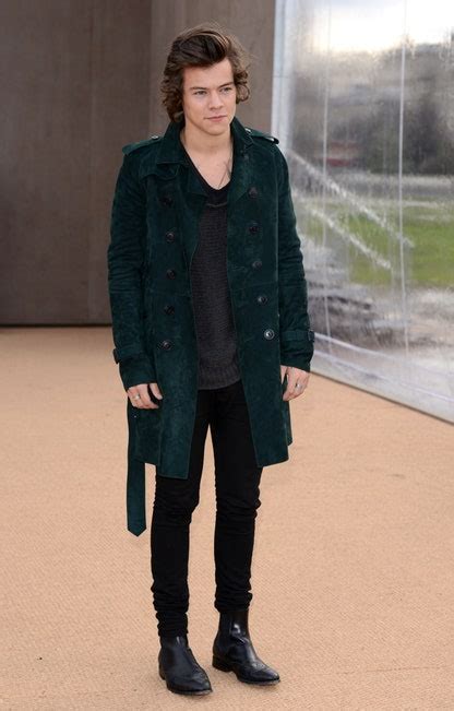 Read how this was uncovered here. Harry Styles's Boots — One Direction Saint Laurent Chelsea ...