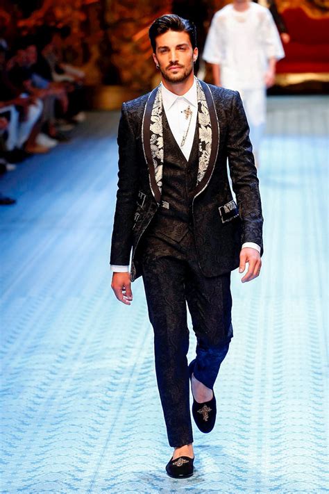 Pin On Dolce And Gabanna Spring Summer 19 Menswear