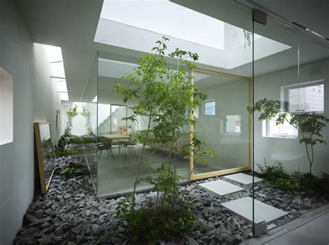 10 Beautiful Interior Landscapes Award Winning Contemporary Concrete