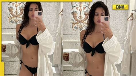 disha patani flaunts her sexy curves in black bikini bathroom selfie breaks the internet