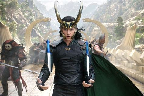 Marvel comics'in loki isimli karakterlerinin hikâyesine dayanan dizi marvel sinematik evreni ile bağlantılı olup the avengers ve avengers. Loki dizisi ikinci sezon onayını aldı