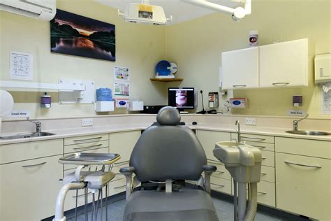 Practice Gallery | Cassio Road Dental Practice : Dental practice offering NHS and Private Care 